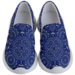 Farbenpracht Kaleidoscope Blue Kids  Lightweight Slip Ons by Pakrebo