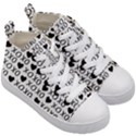 XO Valentines day pattern Kids  Mid-Top Canvas Sneakers View3