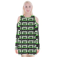 Green Cassette Velvet Long Sleeve Shoulder Cutout Dress