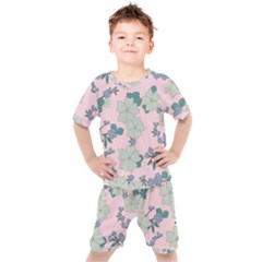 Vintage Floral Lilac Pattern Pink Kids  Tee And Shorts Set