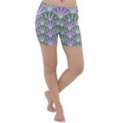 Vintage Scallop Violet Green Pattern Lightweight Velour Yoga Shorts