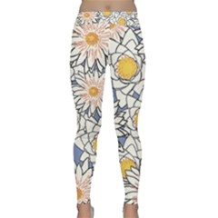 Vintage White Flowers Classic Yoga Leggings by snowwhitegirl