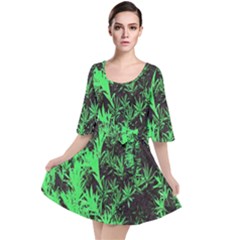 Green Etched Background Velour Kimono Dress