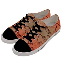 Cute Giraffe Pattern Men s Low Top Canvas Sneakers by FantasyWorld7