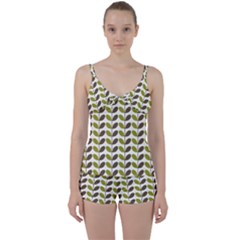 Leaf Plant Pattern Seamless Tie Front Two Piece Tankini