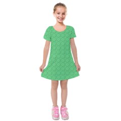 Clover Quatrefoil Pattern Kids  Short Sleeve Velvet Dress by emilyzragz