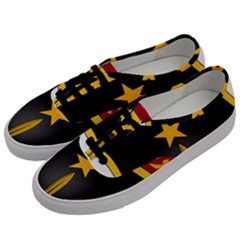 Iran Special Forces Insignia Men s Classic Low Top Sneakers by abbeyz71