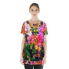 Orchids in the Market Skirt Hem Sports Top