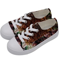 Queen Annes Lace Horizontal Slice Collage Kids  Low Top Canvas Sneakers by okhismakingart