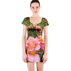 Pink Rose Field Short Sleeve Bodycon Dress