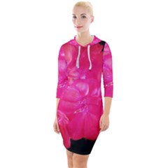 Single Geranium Blossom Quarter Sleeve Hood Bodycon Dress