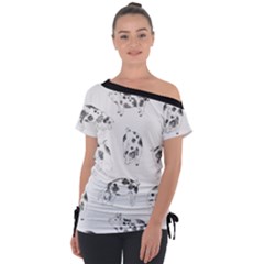 Pigs Handrawn Black And White Square13k Black Pattern Skull Bats Vintage K Tie-Up Tee