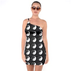 Yin Yang Pattern One Soulder Bodycon Dress by Valentinaart