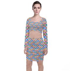 Seamless Pattern Background Abstract Rainbow Top And Skirt Sets