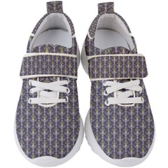 Seamless Pattern Background Fleu Kids  Velcro Strap Shoes by HermanTelo