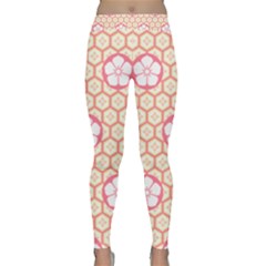Floral Design Seamless Wallpaper Classic Yoga Leggings