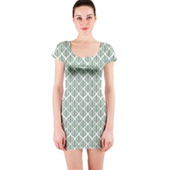 Green Leaf Pattern Short Sleeve Bodycon Dress by Alisyart