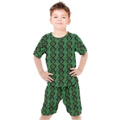 Abstract Pattern Graphic Lines Kids  Tee And Shorts Set