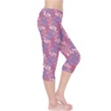 Pattern Abstract Squiggles Gliftex Capri Leggings  View4