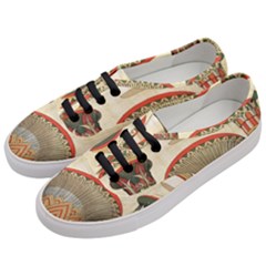 Egyptian Architecture Column Women s Classic Low Top Sneakers