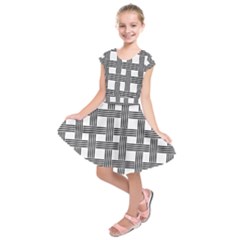 Seamless Stripe Pattern Lines Kids  Short Sleeve Dress by Sapixe