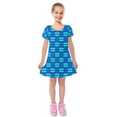 Pattern Graphic Background Image Blue Kids  Short Sleeve Velvet Dress by Bajindul