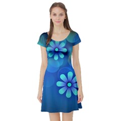 Bokeh Floral Blue Design Short Sleeve Skater Dress