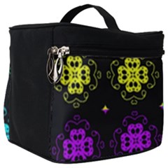 Seamless Pattern Design Ornament Make Up Travel Bag (big) by Pakrebo