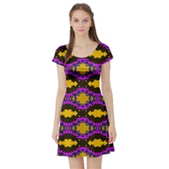 Seamless Wallpaper Digital Pattern Yellow Brown Purple Short Sleeve Skater Dress