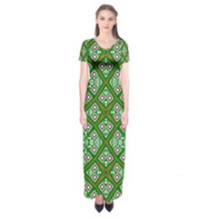 Symmetry Digital Art Pattern Green Short Sleeve Maxi Dress by Pakrebo