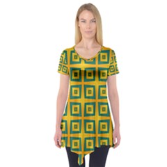 Green Plaid Star Gold Background Short Sleeve Tunic 