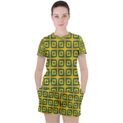 Green Plaid Star Gold Background Women s Tee And Shorts Set