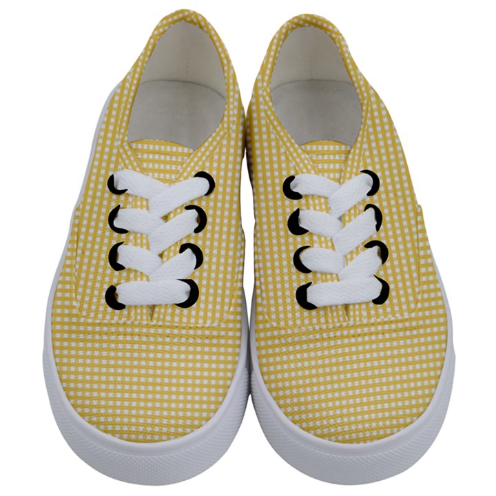 Gingham Plaid Fabric Pattern Yellow Kids  Classic Low Top Sneakers