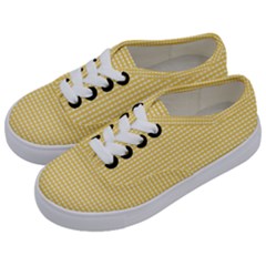 Gingham Plaid Fabric Pattern Yellow Kids  Classic Low Top Sneakers