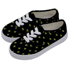 Peeled Banana On Black Kids  Classic Low Top Sneakers by snowwhitegirl