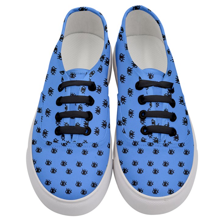 Blue Eyes Women s Classic Low Top Sneakers