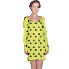 Yellow Eyes Long Sleeve Nightdress