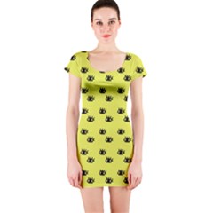 Yellow Eyes Short Sleeve Bodycon Dress