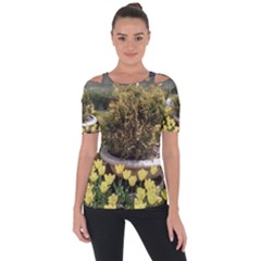 Columbus Commons Yellow Tulips Shoulder Cut Out Short Sleeve Top by Riverwoman