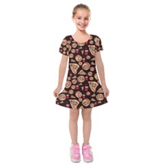 Pizza Pattern Kids  Short Sleeve Velvet Dress by bloomingvinedesign