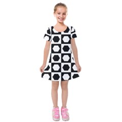 Chessboard Hexagons Squares Kids  Short Sleeve Velvet Dress by Alisyart