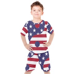 Yang Yin America Flag Abstract Kids  Tee And Shorts Set by Sapixe