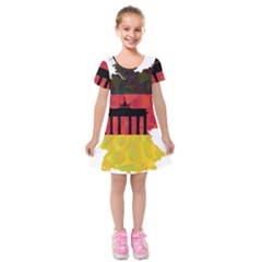 Republic Germany Deutschland Map Kids  Short Sleeve Velvet Dress by Sapixe