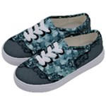 Wonderful Roses, A Touch Of Vintage Kids  Classic Low Top Sneakers