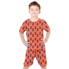 Nerdy 60s  Girl Pattern Orange Kids  Tee And Shorts Set by snowwhitegirl