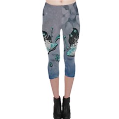 Sport, surfboard with flowers and fish Capri Leggings 