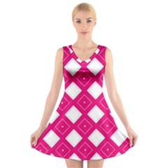 Backgrounds Pink V-neck Sleeveless Dress
