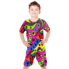 Seamless Doodle Kids  Tee And Shorts Set by Vaneshart