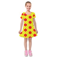 Pattern Red Star Texture Star Kids  Short Sleeve Velvet Dress