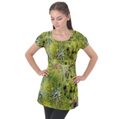 Abstract Spots Lines Green Puff Sleeve Tunic Top by Vaneshart